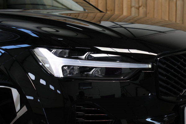 Volvo XC60 2.0 T8 Plug-in hybrid AWD Ultra Black Edition *B&W*Pano*Massage*Luchtvering*