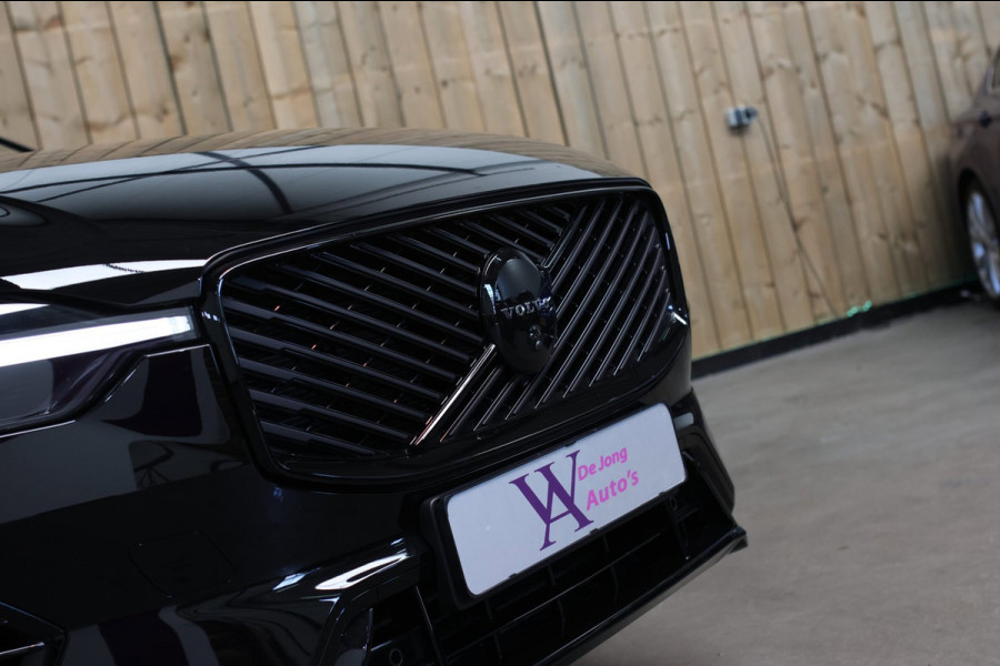 Volvo XC60 2.0 T8 Plug-in hybrid AWD Ultra Black Edition *B&W*Pano*Massage*Luchtvering*