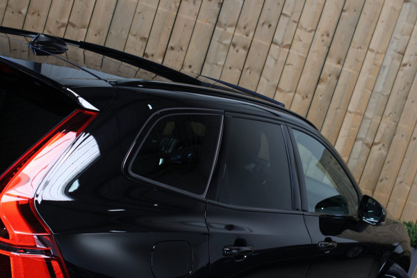Volvo XC60 2.0 T8 Plug-in hybrid AWD Ultra Black Edition *B&W*Pano*Massage*Luchtvering*