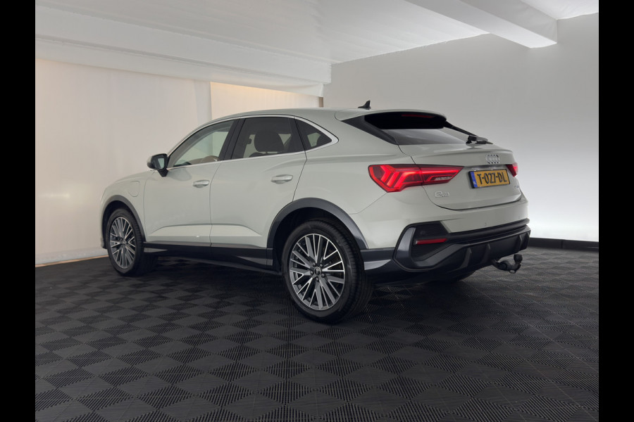 Audi Q3 Sportback 45 TFSI e Advanced Edition (Plug-in) {SoH-90%} (INCL-BTW) Aut. *FULL-LED | HEATED-SPORTSEATS | DIGI-COCKPIT | DAB+ | KEYLESS | NAVI-FULLMAP | PRIVACY-GLASS | BLINDSPOT | SHIFTPADDLES | ECC | TOWBAR | PDC | 19''ALU*