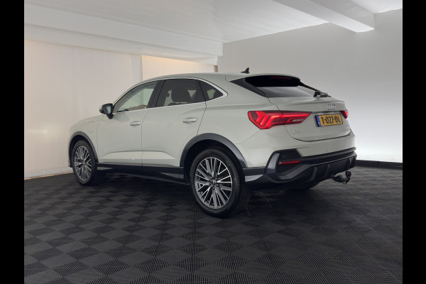 Audi Q3 Sportback 45 TFSI e Advanced Edition (Plug-in) {SoH-90%} (INCL-BTW) Aut. *FULL-LED | HEATED-SPORTSEATS | DIGI-COCKPIT | DAB+ | KEYLESS | NAVI-FULLMAP | PRIVACY-GLASS | BLINDSPOT | SHIFTPADDLES | ECC | TOWBAR | PDC | 19''ALU*