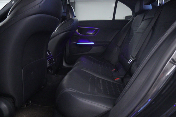 Mercedes-Benz C-Klasse 300 E AMG Line / PANO/HUD/CARPLAY/SFEERVERLICHTING/BOMVOL