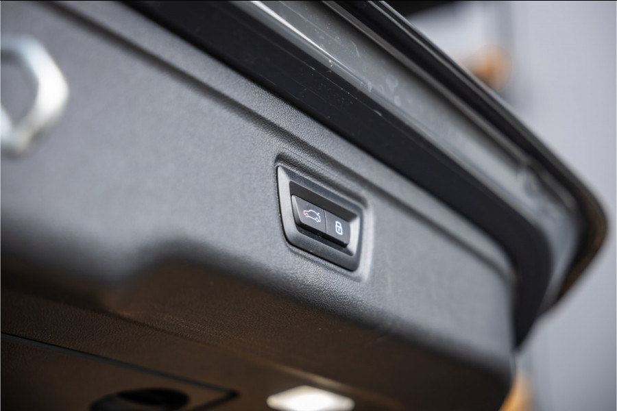 BMW M3 Touring xDrive Competition - Dravit Grau | Kuipstoelen | Carbon | H&K | Memory