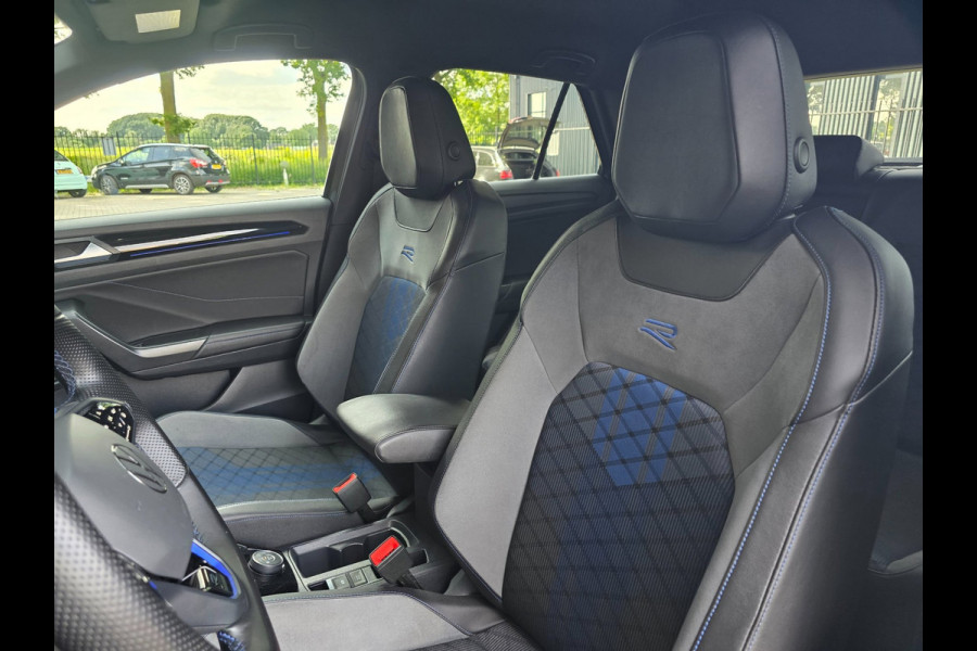 Volkswagen T-Roc 2.0 TSI 4Motion R / AKRAPOVIC !