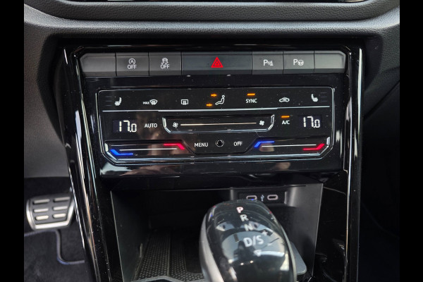 Volkswagen T-Roc 2.0 TSI 4Motion R / AKRAPOVIC !