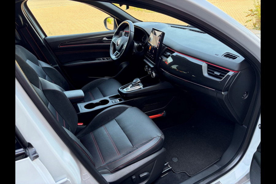 Renault Arkana 1.6 E-Tech Hybrid 145 R.S. Line / camera