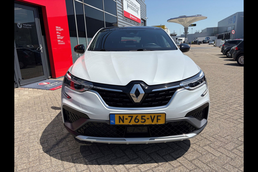 Renault Arkana 1.6 E-Tech Hybrid 145 R.S. Line / camera