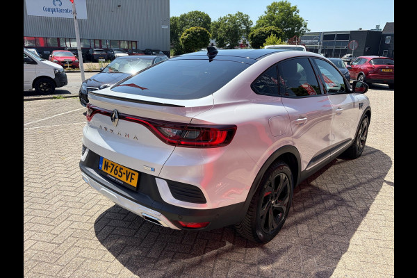 Renault Arkana 1.6 E-Tech Hybrid 145 R.S. Line / camera