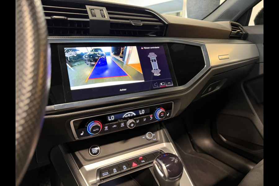 Audi Q3 Sportback 35 TFSI S line Panorama Camera 2024