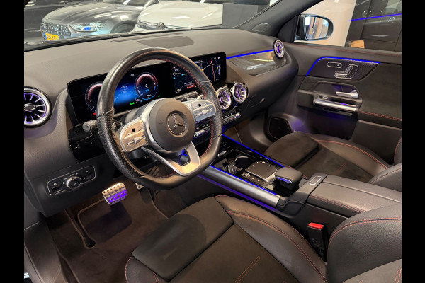 Mercedes-Benz GLA 250 e Amg night Panorama Memory Sfeerverlichting.