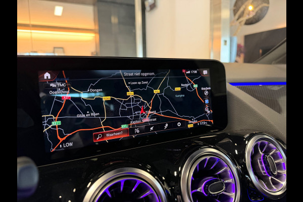 Mercedes-Benz GLA 250 e Amg night Panorama Memory Sfeerverlichting.