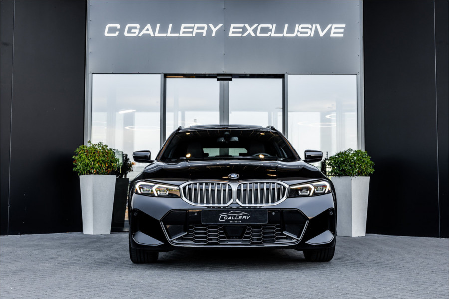 BMW 3 Serie Touring 330i - M Sport | Panorama | Elek. Trekhaak | ACC
