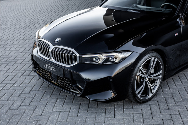 BMW 3 Serie Touring 330i - M Sport | Panorama | Elek. Trekhaak | ACC