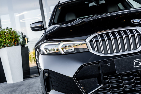 BMW 3 Serie Touring 330i - M Sport | Panorama | Elek. Trekhaak | ACC