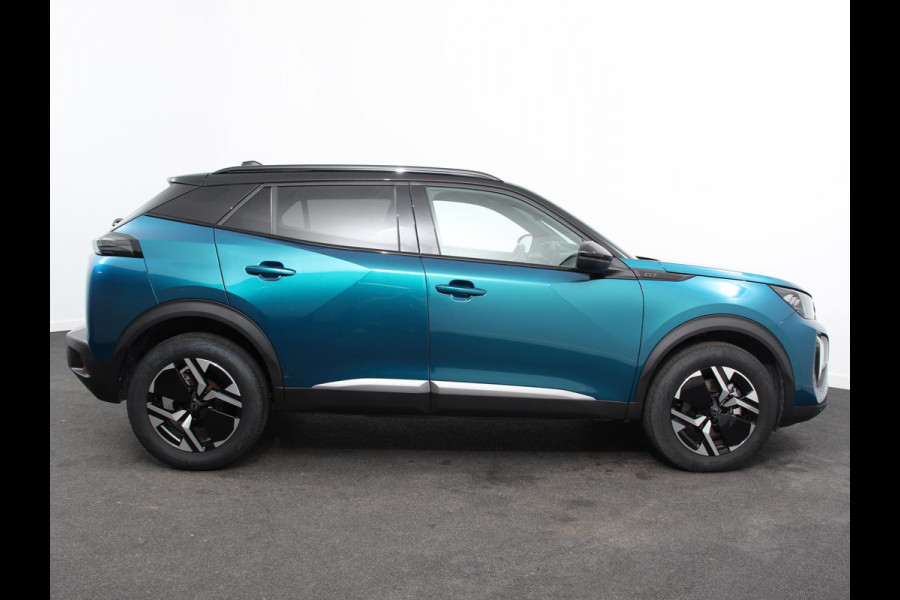 Peugeot 2008 1.2 GT Automaat Climate control Cruise control Apple Carplay/ Android Auto led Lichtmetalen velgen Parkeersensoren Camera