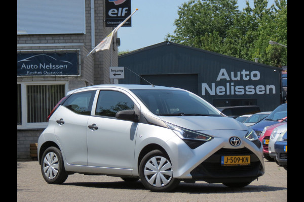 Toyota Aygo 1.0 VVT-i x-fun 5-DRS NIEUWE TYPE | AIRCO | DEALER ONDERHOUDEN | BLUETOOTH |