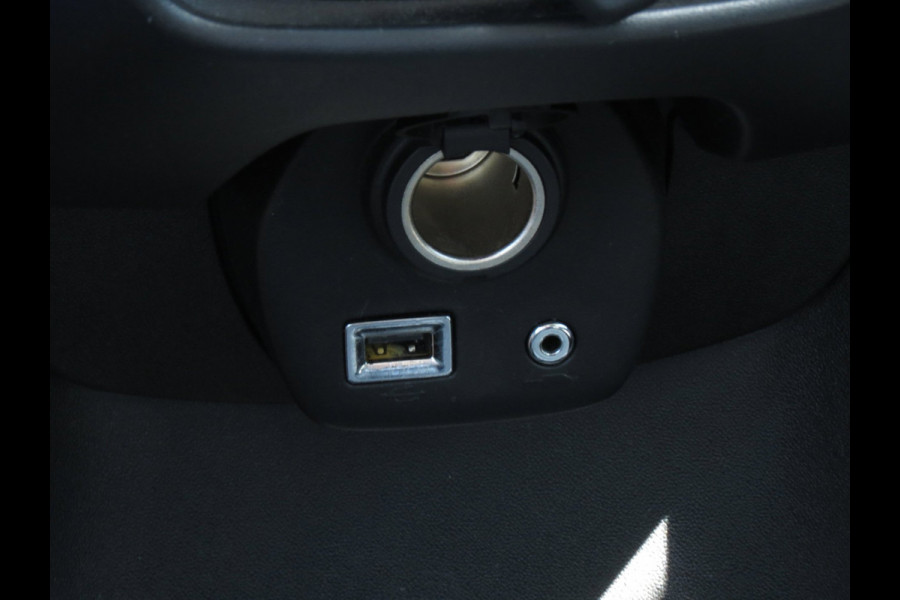 Toyota Aygo 1.0 VVT-i x-fun 5-DRS NIEUWE TYPE | AIRCO | DEALER ONDERHOUDEN | BLUETOOTH |