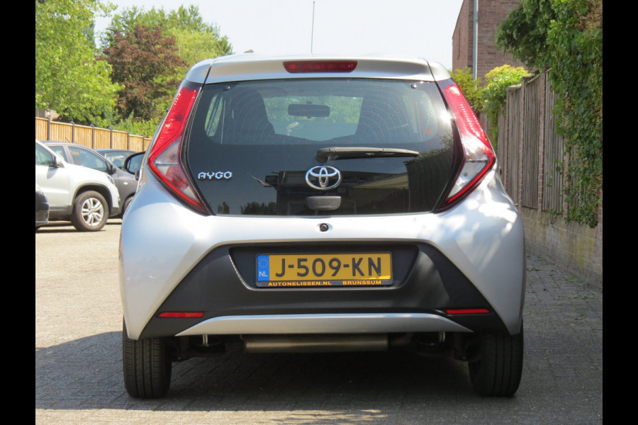 Toyota Aygo 1.0 VVT-i x-fun 5-DRS NIEUWE TYPE | AIRCO | DEALER ONDERHOUDEN | BLUETOOTH |