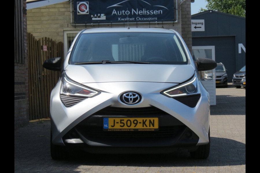 Toyota Aygo 1.0 VVT-i x-fun 5-DRS NIEUWE TYPE | AIRCO | DEALER ONDERHOUDEN | BLUETOOTH |