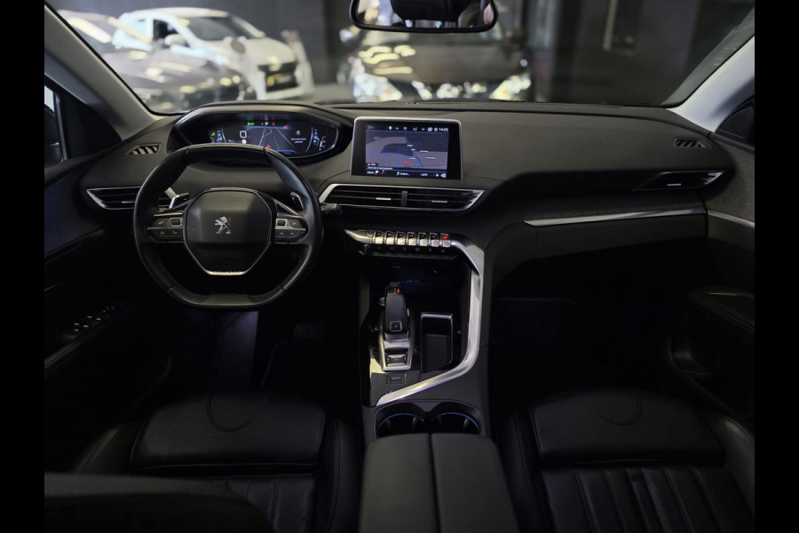Peugeot 5008 1.2 PureTech Allure|Pano|Camera|Navi