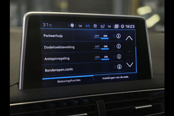 Peugeot 5008 1.2 PureTech Allure|Pano|Camera|Navi