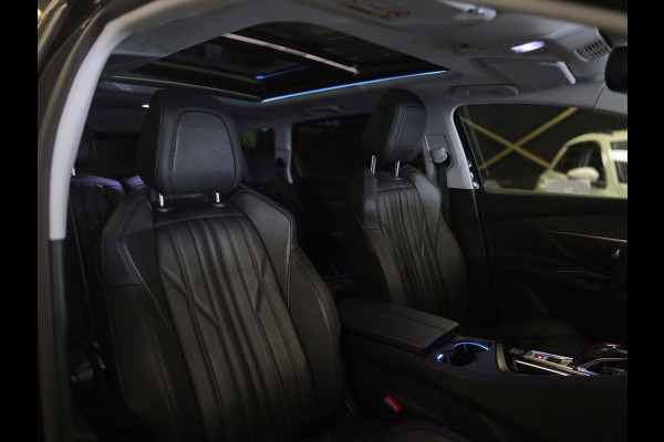 Peugeot 5008 1.2 PureTech Allure|Pano|Camera|Navi