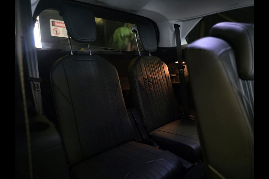 Peugeot 5008 1.2 PureTech Allure|Pano|Camera|Navi