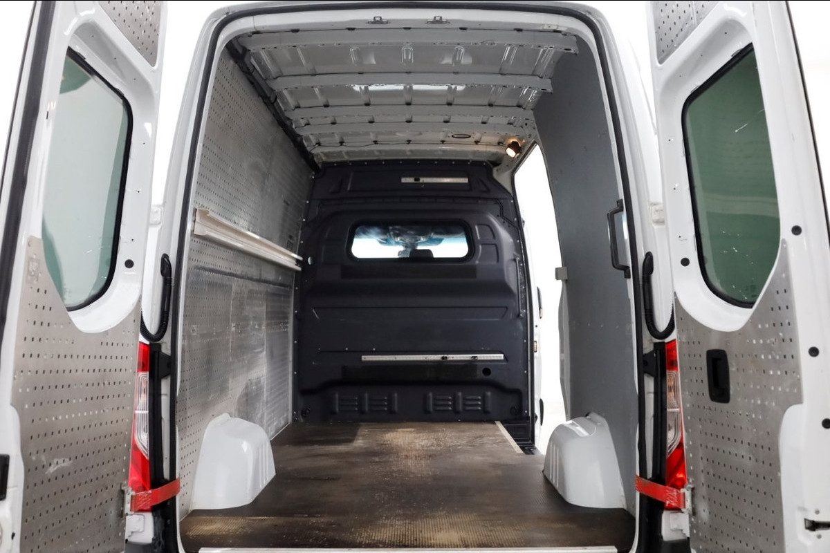 Mercedes-Benz Sprinter 316 CDI 163pk RWD L2H2 Airco/Navi/Camera/Trekhaak 3500kg 11-2018