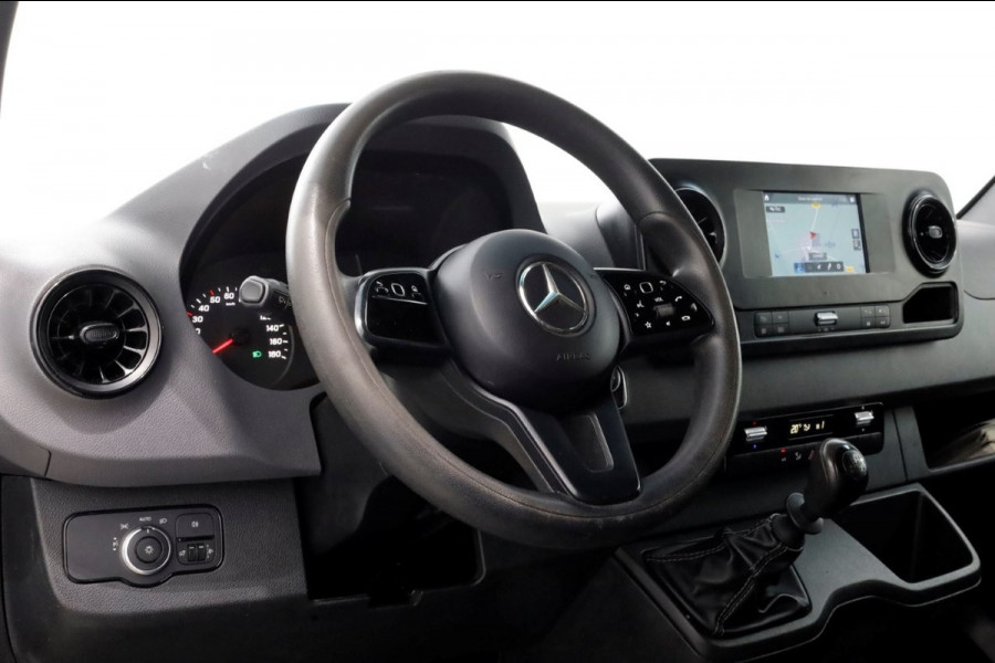 Mercedes-Benz Sprinter 316 CDI 163pk RWD L2H2 Airco/Navi/Camera/Trekhaak 3500kg 11-2018