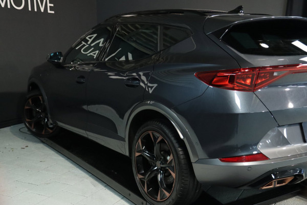 CUPRA Formentor 1.4 e-Hybrid VZ Cooper Edition / PANO / ACC / CAMERA / KEYLESS / STUUR+STOELVERW
