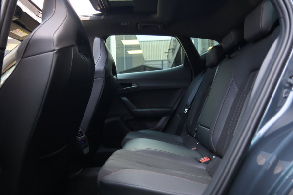CUPRA Formentor 1.4 e-Hybrid VZ Cooper Edition / PANO / ACC / CAMERA / KEYLESS / STUUR+STOELVERW