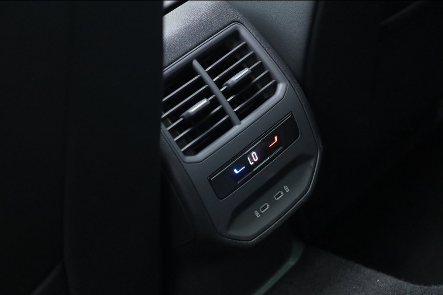 CUPRA Formentor 1.4 e-Hybrid VZ Cooper Edition / PANO / ACC / CAMERA / KEYLESS / STUUR+STOELVERW