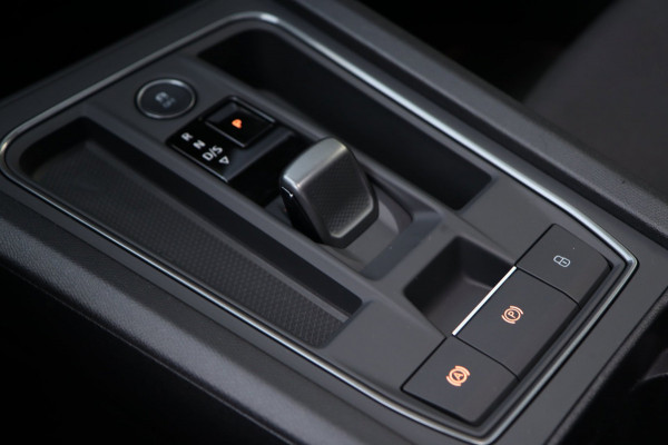 CUPRA Formentor 1.4 e-Hybrid VZ Cooper Edition / PANO / ACC / CAMERA / KEYLESS / STUUR+STOELVERW