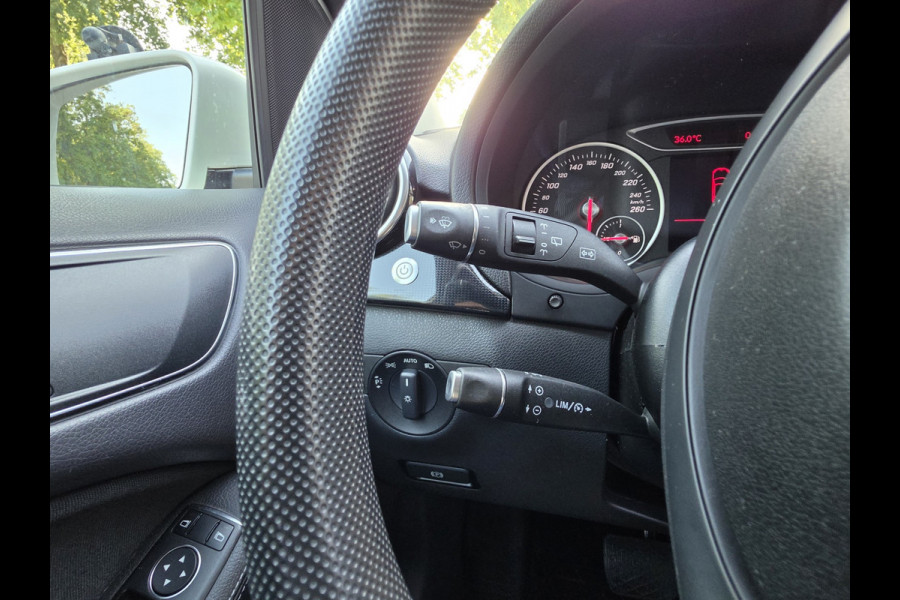 Mercedes-Benz B-Klasse 220 d Ambition Automaat 1Ste Eigenaar Dealer Onderhouden