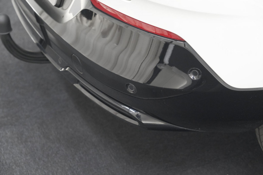 Opel Grandland 1.6 Turbo Plug-In 225 Hybrid Ultimate | Trekhaak | Adaptieve Cruise Control | Camera | Navigatie
