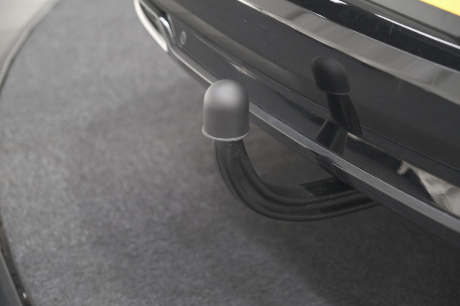 Opel Grandland 1.6 Turbo Plug-In 225 Hybrid Ultimate | Trekhaak | Adaptieve Cruise Control | Camera | Navigatie