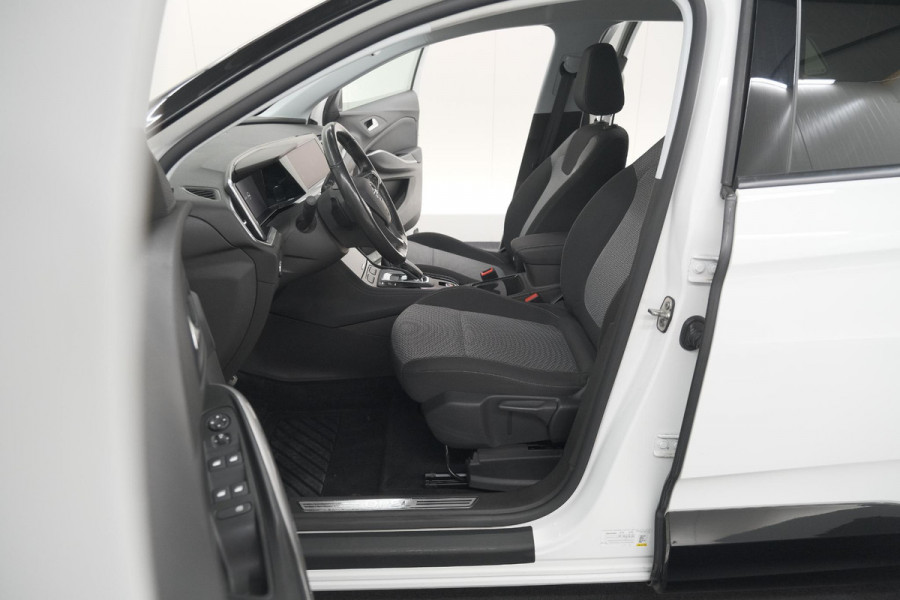 Opel Grandland 1.6 Turbo Plug-In 225 Hybrid Ultimate | Trekhaak | Adaptieve Cruise Control | Camera | Navigatie