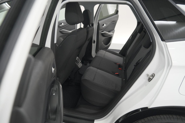Opel Grandland 1.6 Turbo Plug-In 225 Hybrid Ultimate | Trekhaak | Adaptieve Cruise Control | Camera | Navigatie