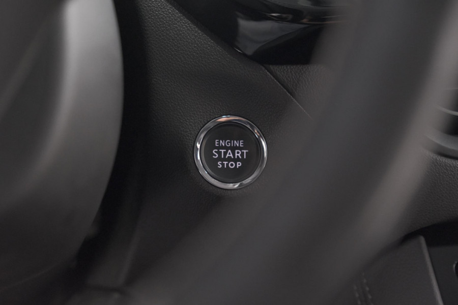 Opel Grandland 1.6 Turbo Plug-In 225 Hybrid Ultimate | Trekhaak | Adaptieve Cruise Control | Camera | Navigatie