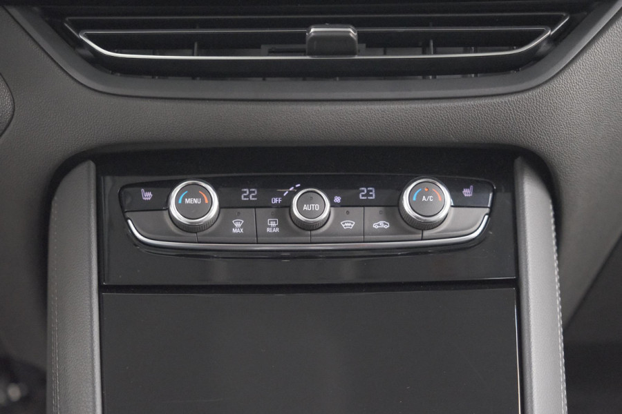 Opel Grandland 1.6 Turbo Plug-In 225 Hybrid Ultimate | Trekhaak | Adaptieve Cruise Control | Camera | Navigatie