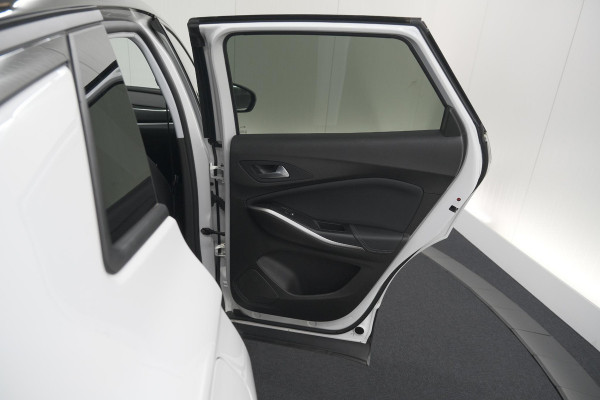 Opel Grandland 1.6 Turbo Plug-In 225 Hybrid Ultimate | Trekhaak | Adaptieve Cruise Control | Camera | Navigatie
