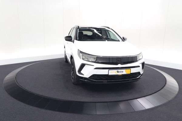 Opel Grandland 1.6 Turbo Plug-In 225 Hybrid Ultimate | Trekhaak | Adaptieve Cruise Control | Camera | Navigatie