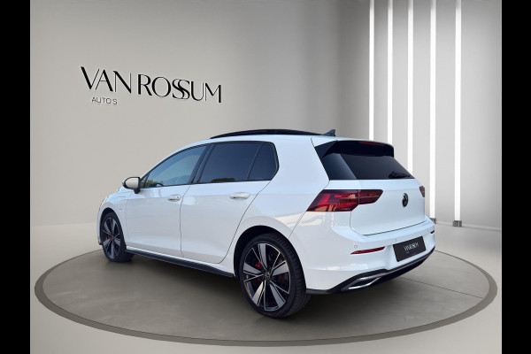 Volkswagen Golf 1.4 eHybrid GTE Pano | Sfeer | Matrix-Led | Camera | Stoelverw | Led mistlampen | Carplay |