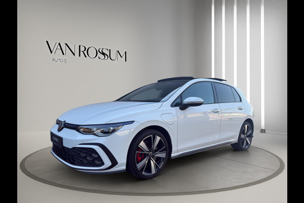 Volkswagen Golf 1.4 eHybrid GTE Pano | Sfeer | Matrix-Led | Camera | Stoelverw | Led mistlampen | Carplay |