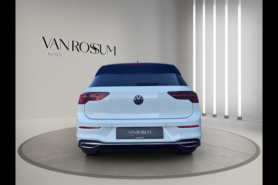 Volkswagen Golf 1.4 eHybrid GTE Pano | Sfeer | Matrix-Led | Camera | Stoelverw | Led mistlampen | Carplay |