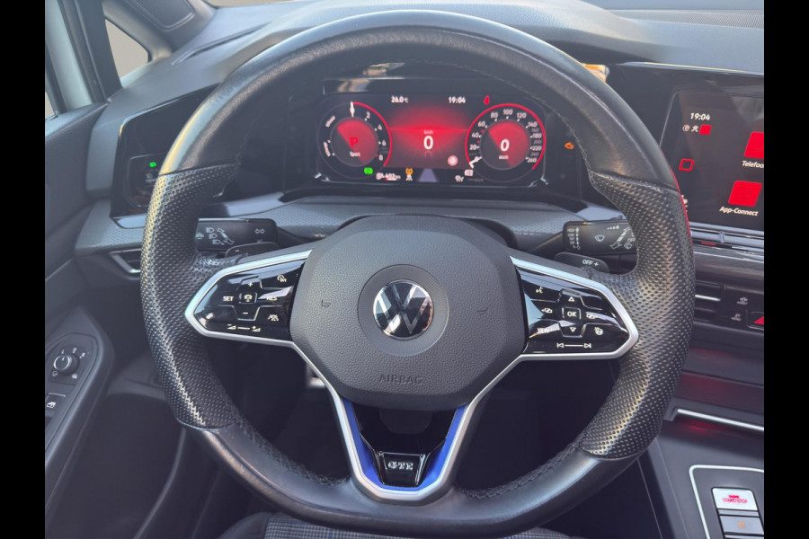 Volkswagen Golf 1.4 eHybrid GTE Pano | Sfeer | Matrix-Led | Camera | Stoelverw | Led mistlampen | Carplay |