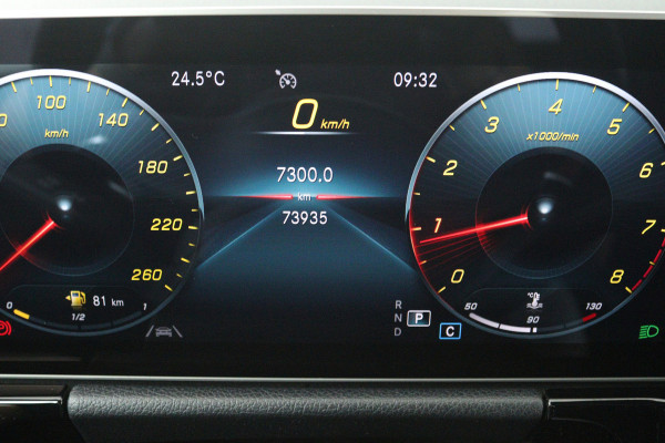 Mercedes-Benz B-Klasse 180 Business Solution AMG (TREKHAAK WEGKLAPBAAR, CAMERA, STOELVERWARMING, LED)