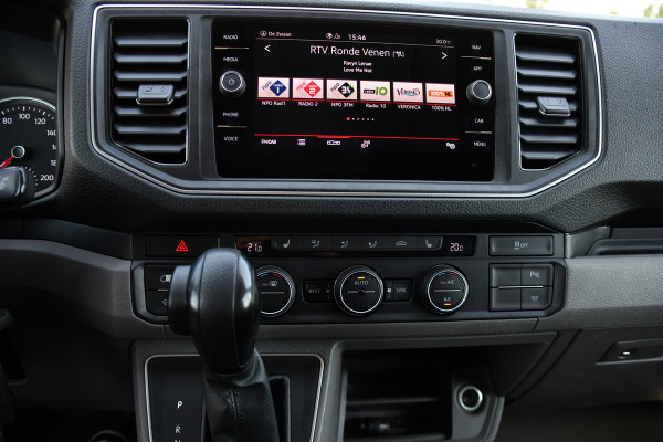 MAN TGE 3.180 35 2.0 L3H2 Black Edition FULL Options! Adaptieve Cruise, Camera, Carplay, 2 x Schuifdeur, LED, Clima, Stoelverarming, Multimedia, Stuurverwarming, Uniek!
