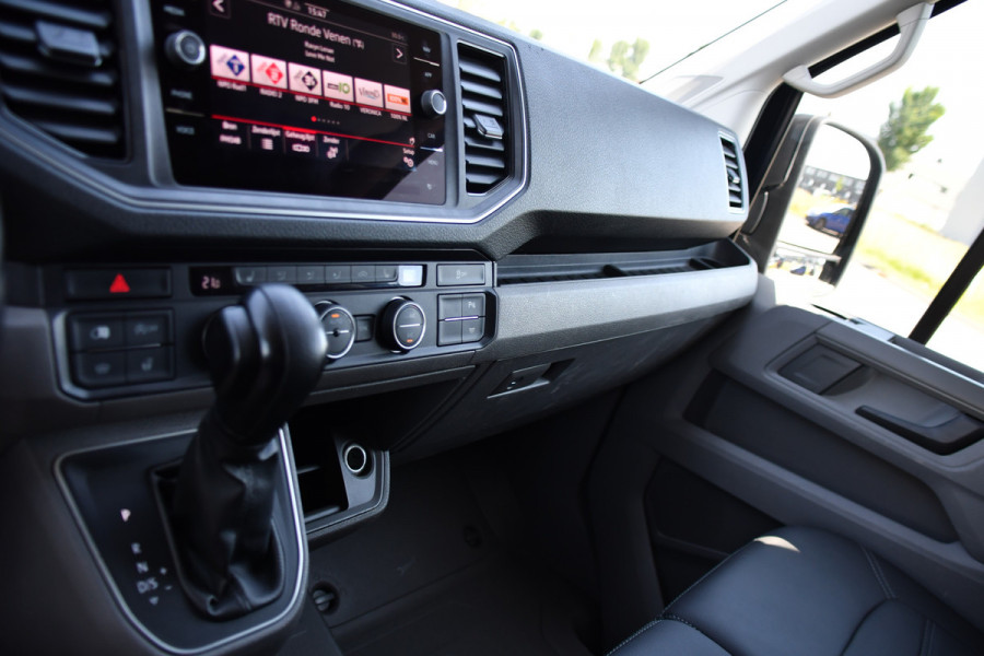 MAN TGE 3.180 35 2.0 L3H2 Black Edition FULL Options! Adaptieve Cruise, Camera, Carplay, 2 x Schuifdeur, LED, Clima, Stoelverarming, Multimedia, Stuurverwarming, Uniek!