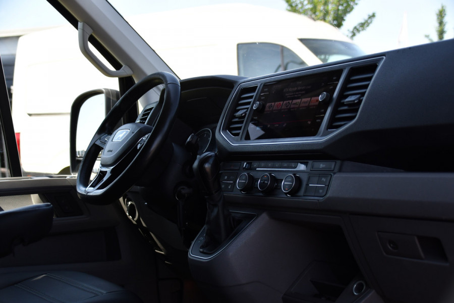 MAN TGE 3.180 35 2.0 L3H2 Black Edition FULL Options! Adaptieve Cruise, Camera, Carplay, 2 x Schuifdeur, LED, Clima, Stoelverarming, Multimedia, Stuurverwarming, Uniek!